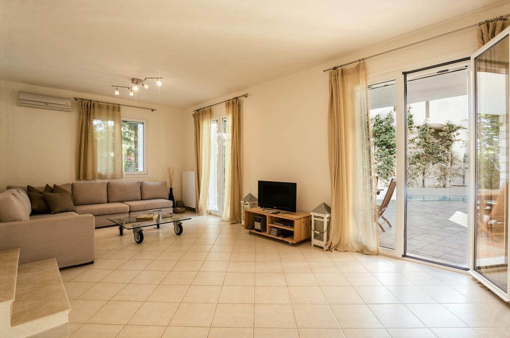 Dream Summer Villa Porto Heli Exterior foto